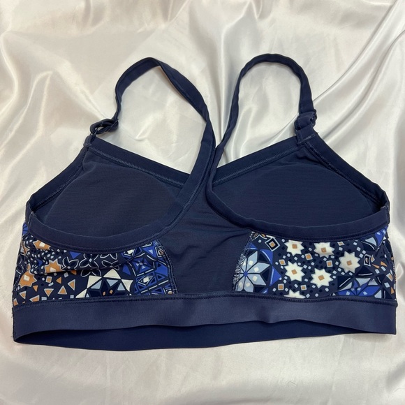 Aerie Blue Geometric Shapes Sports Bra, size XL - Picture 6 of 6